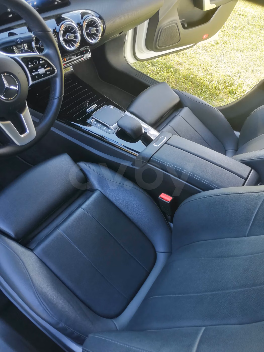 Mercedes-Benz CLA фото 13