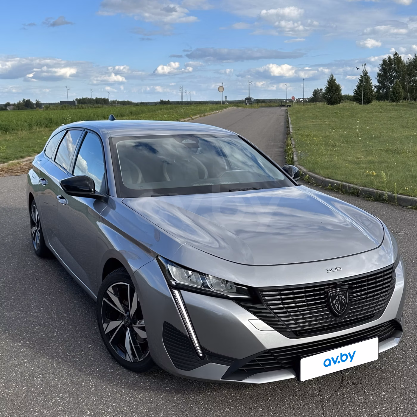 Peugeot 308 фото 2