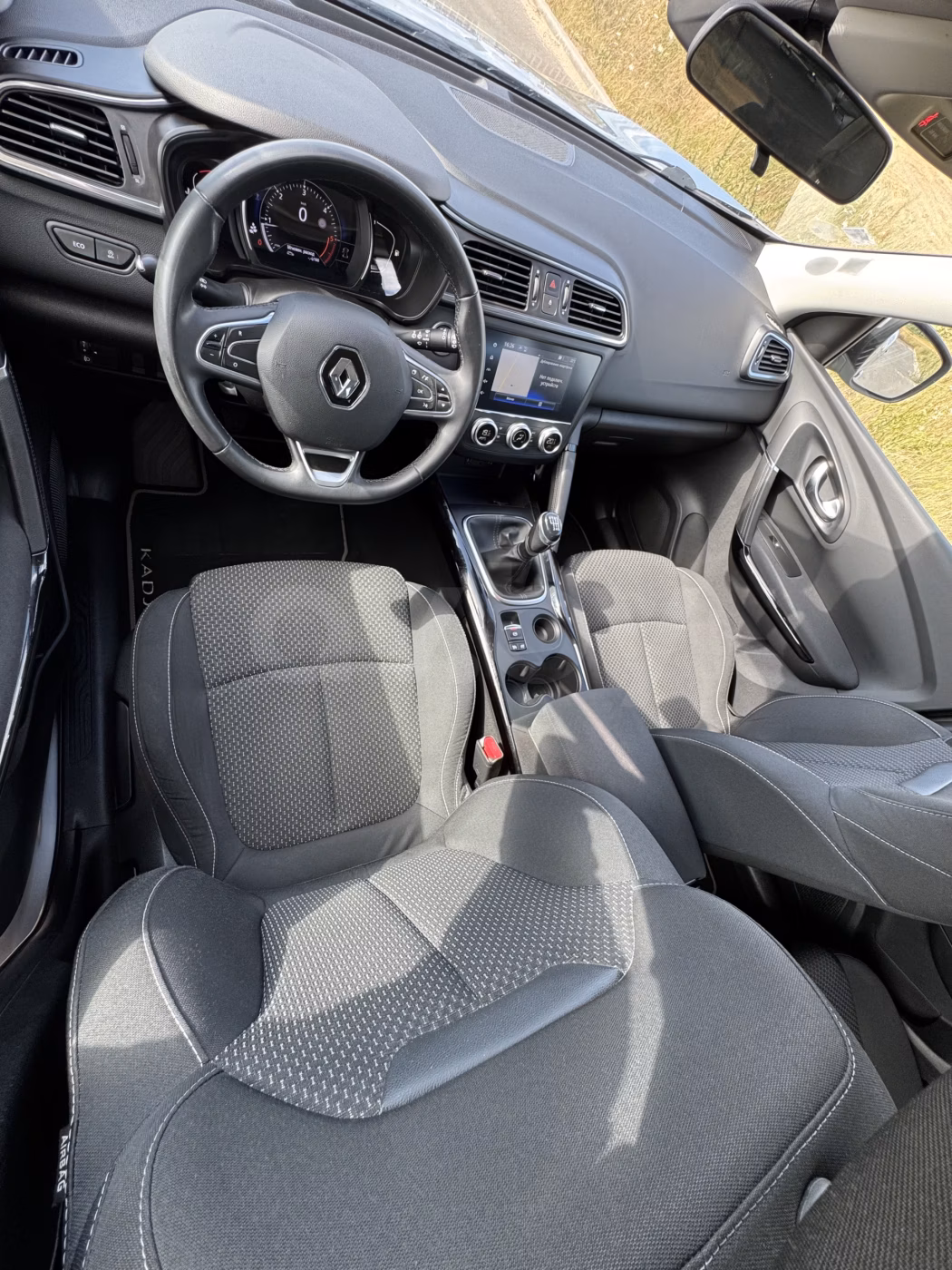 Renault Kadjar фото 15