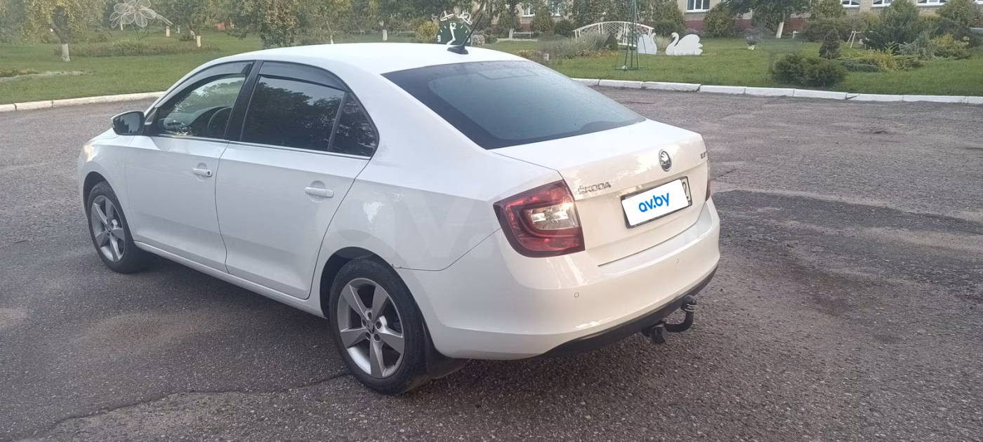 Skoda Rapid фото 3