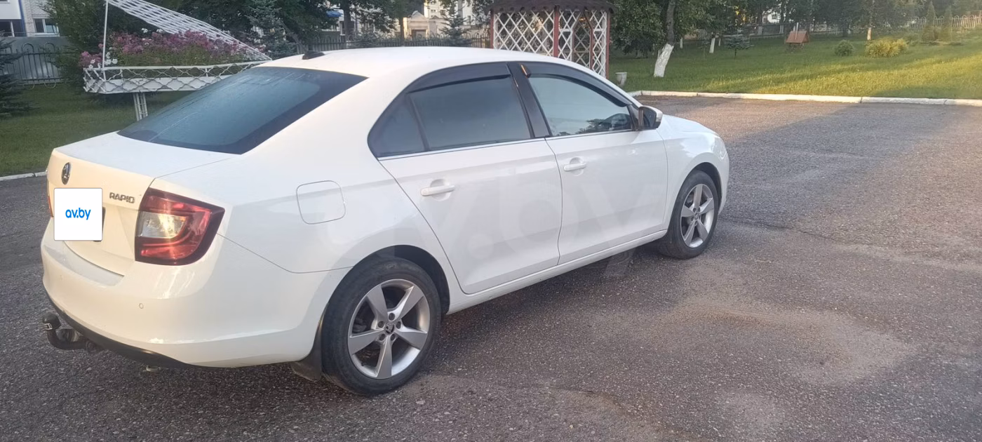 Skoda Rapid фото 7