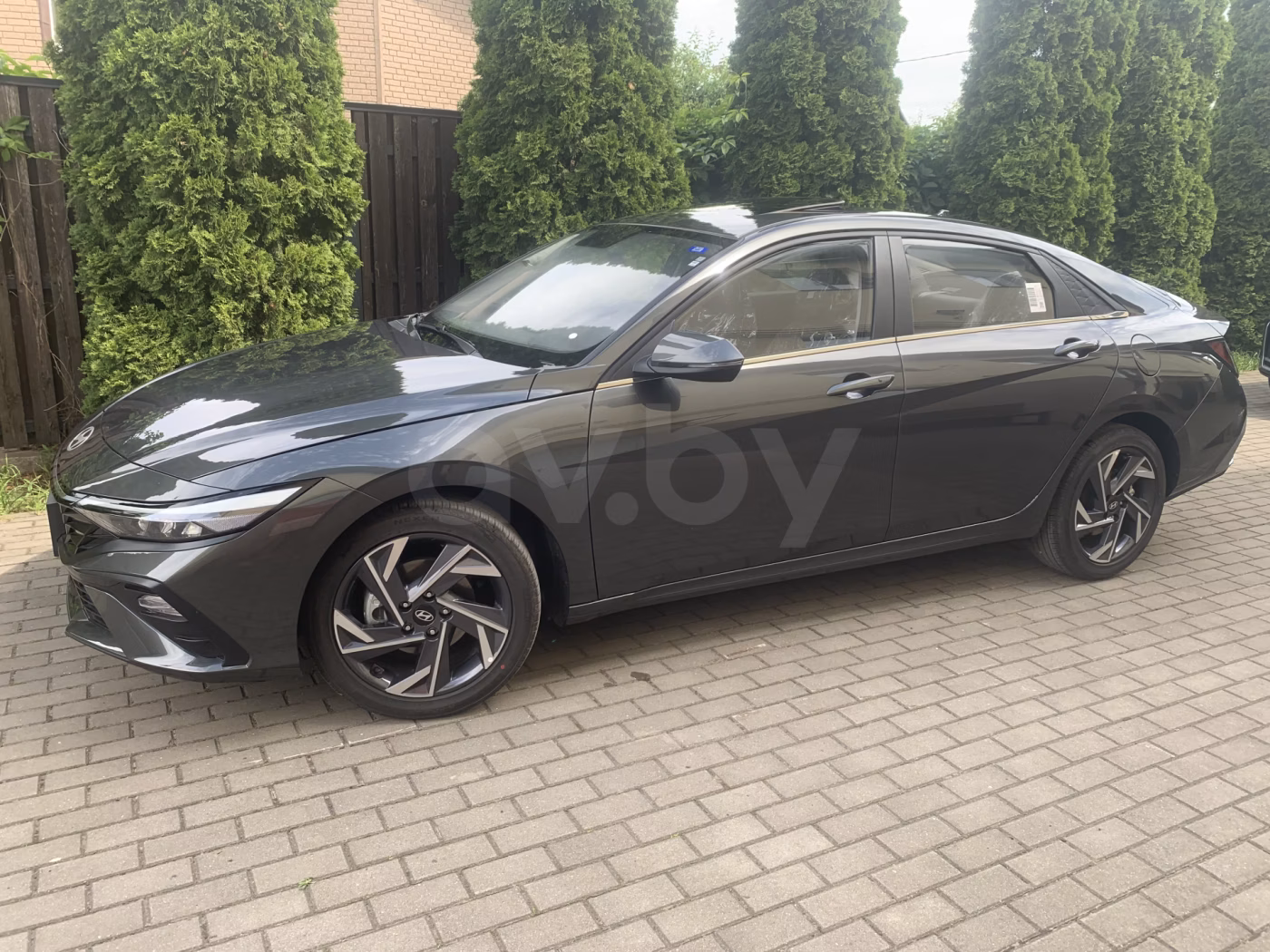 Hyundai Elantra фото 6