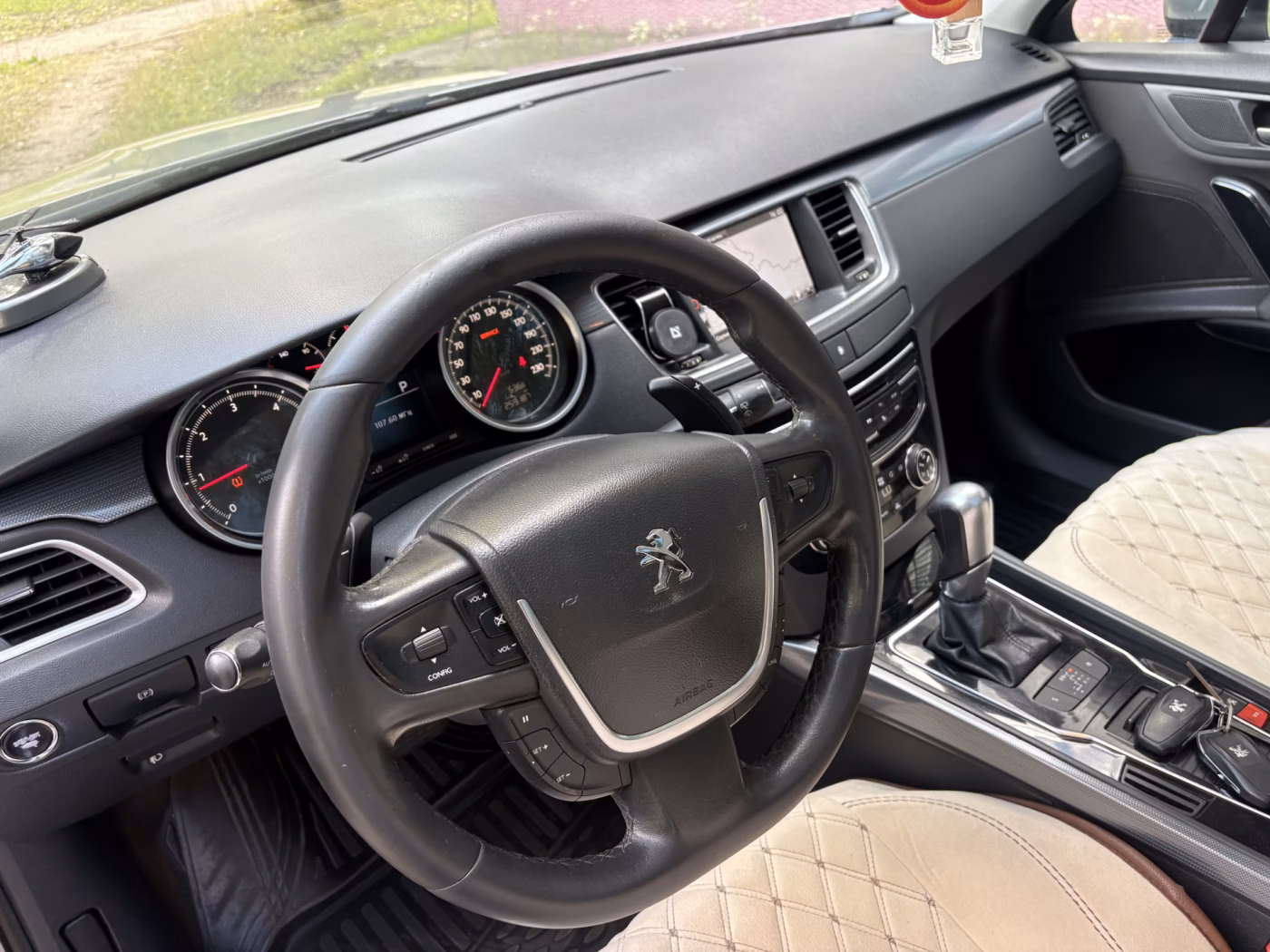 Peugeot 508 фото 10