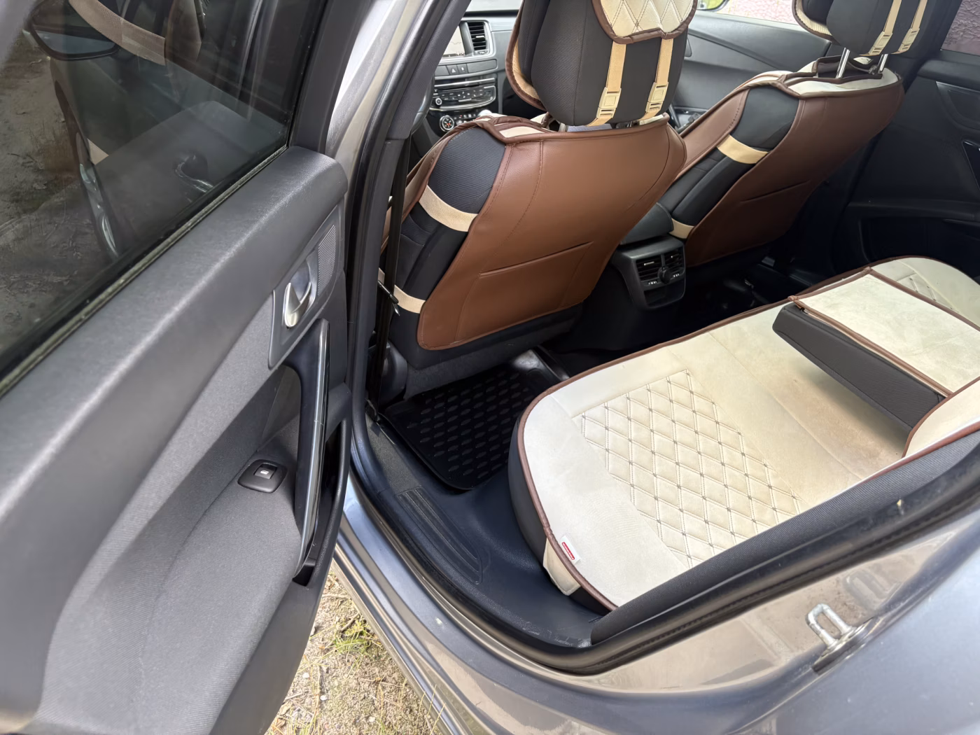 Peugeot 508 фото 15