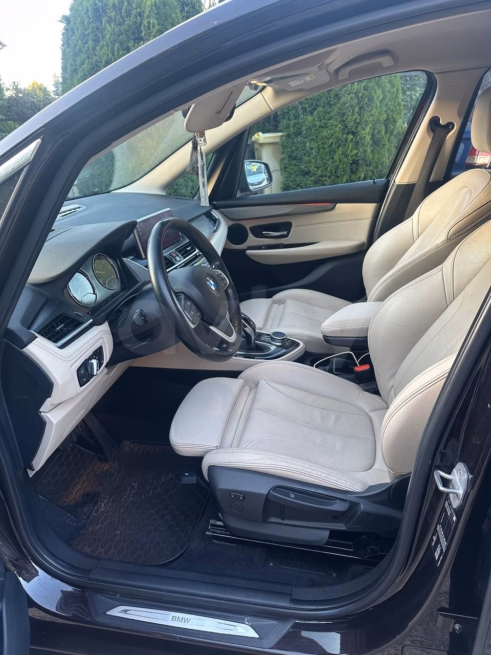 BMW 2 серия Gran Tourer фото 10