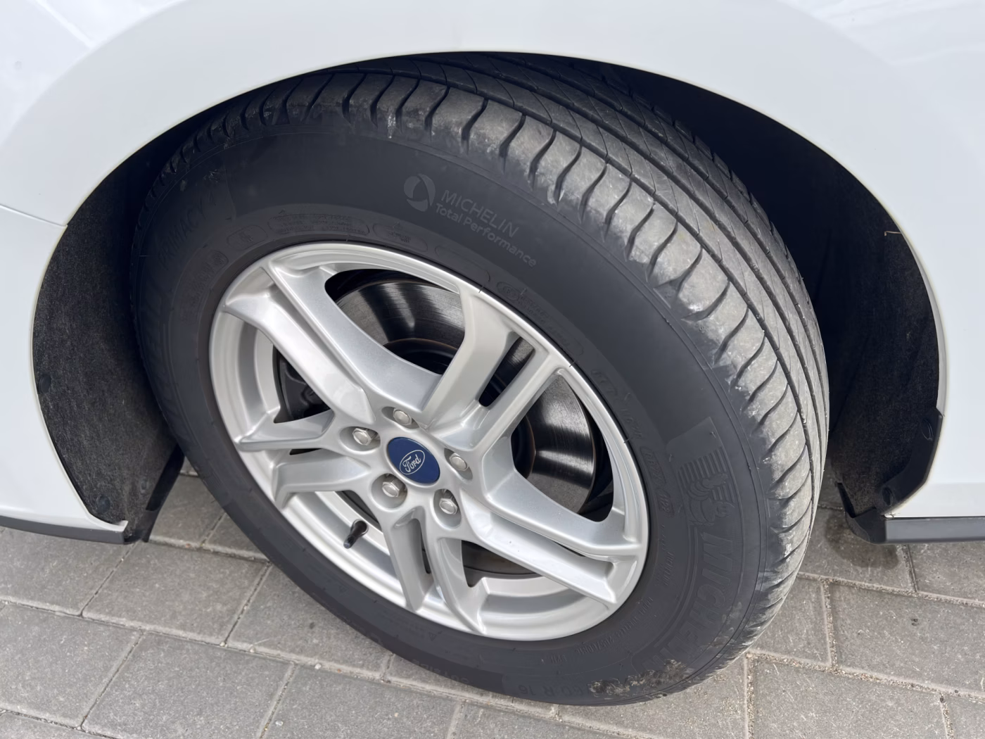 Ford Focus фото 13