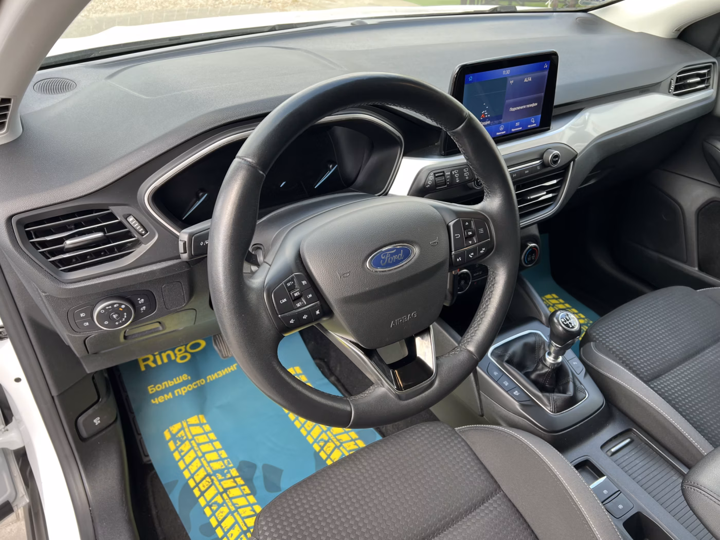 Ford Focus фото 17