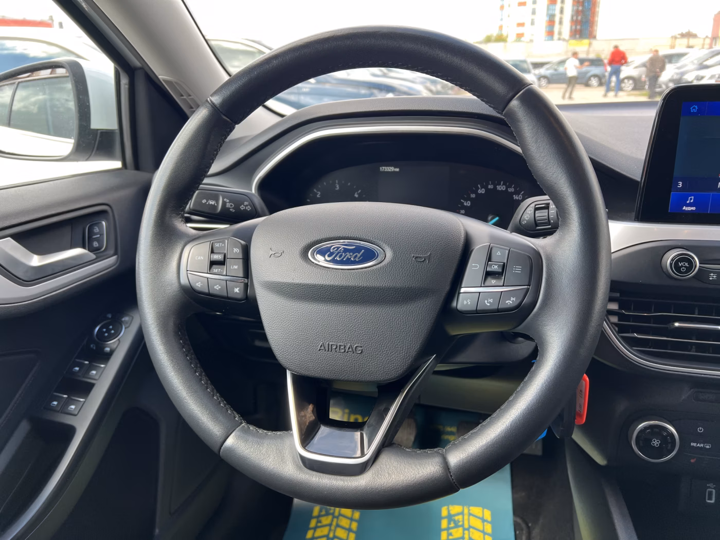 Ford Focus фото 23