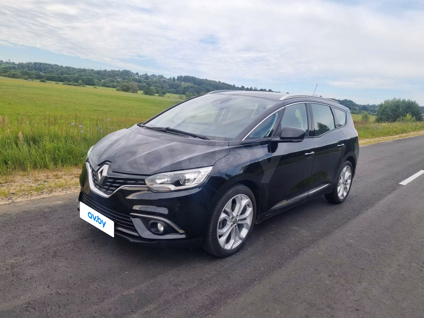 Renault Grand Scenic фото 6