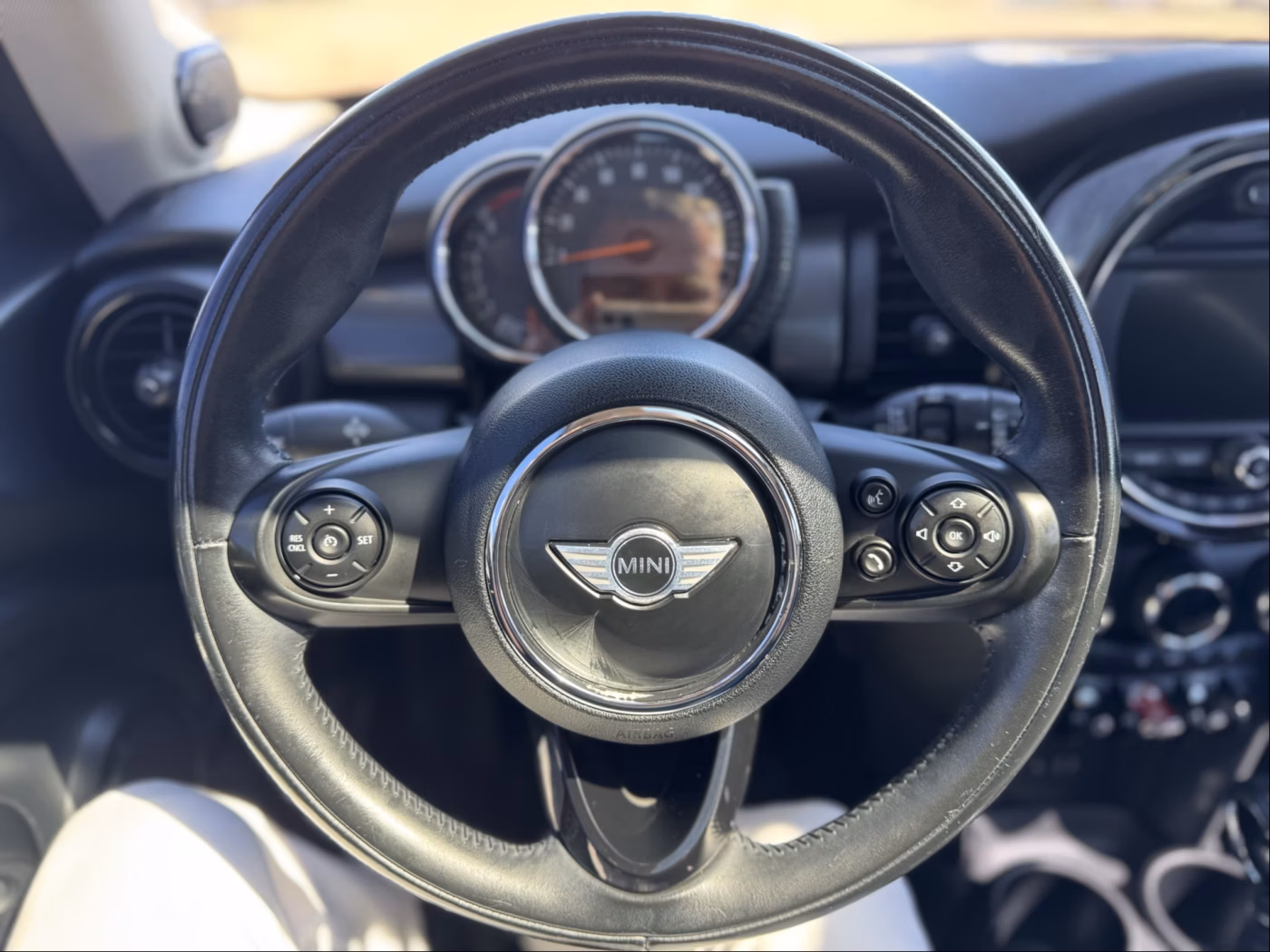 MINI Hatch фото 13