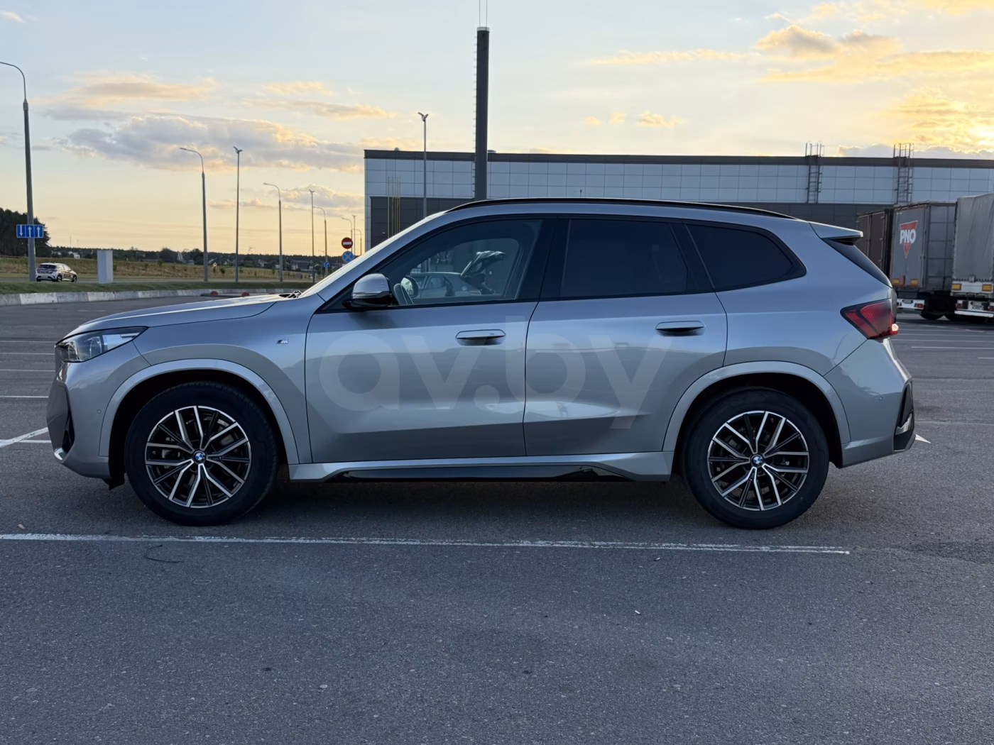 BMW X1 фото 2