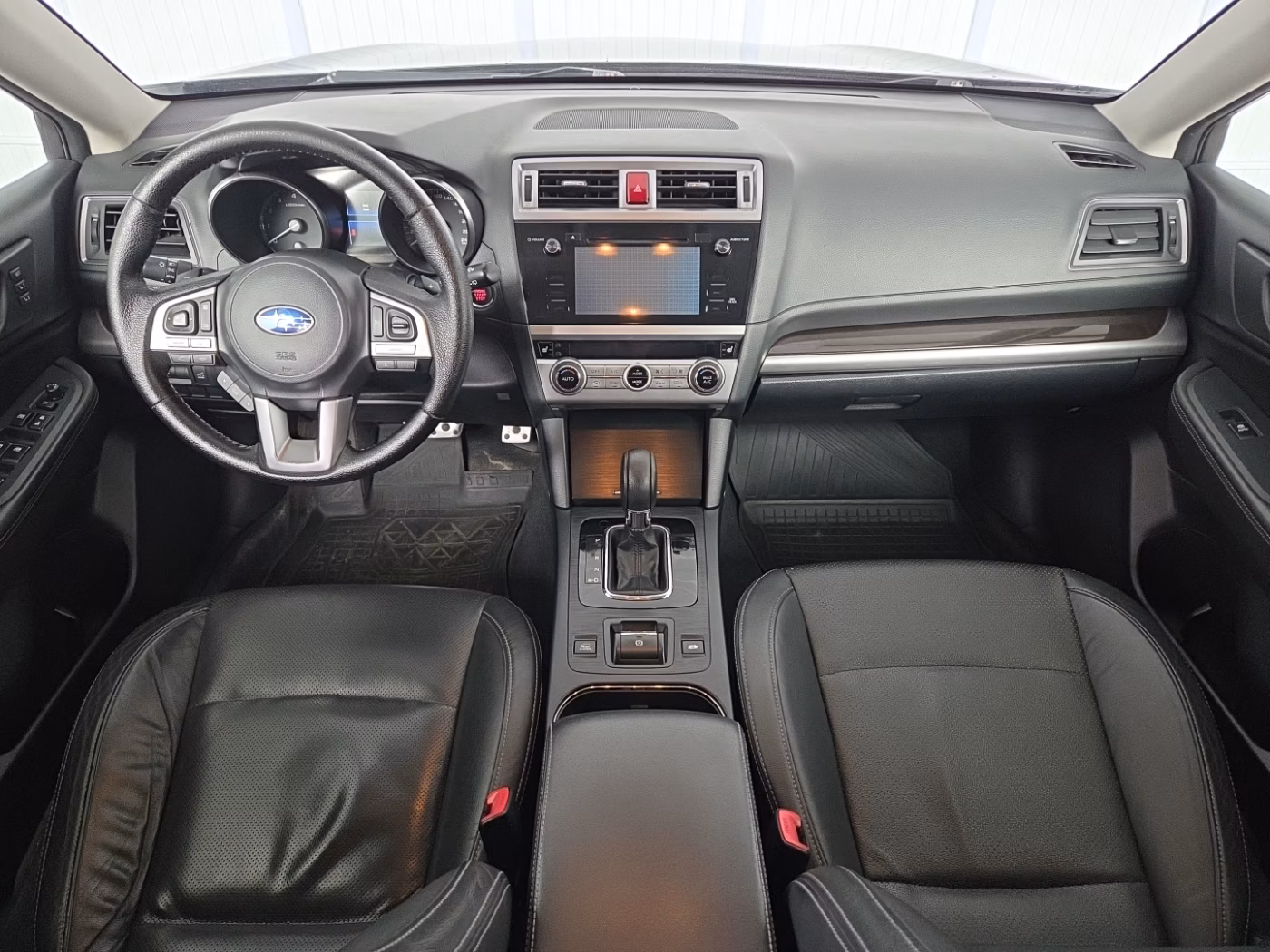 Subaru Outback фото 11