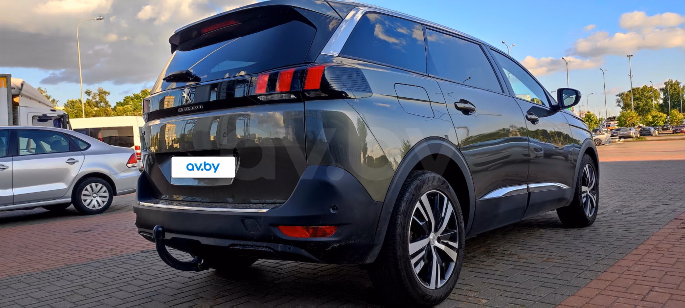 Peugeot 5008 фото 11
