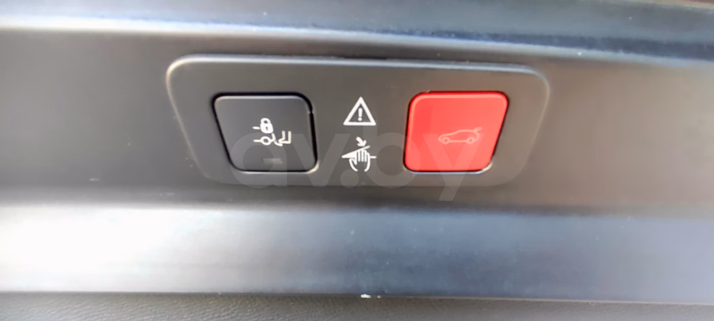 Peugeot 5008 фото 22