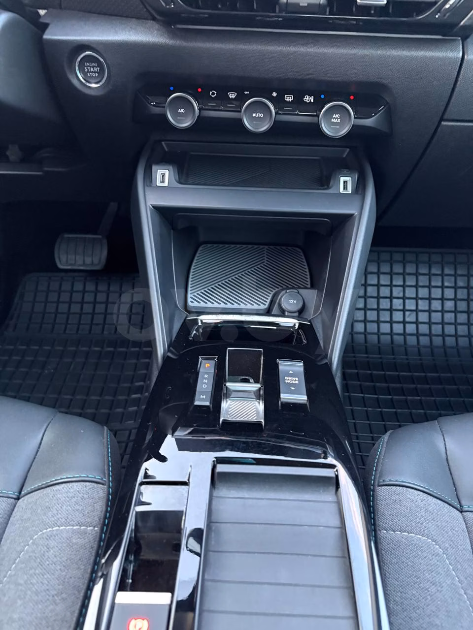 Citroen C4 фото 13