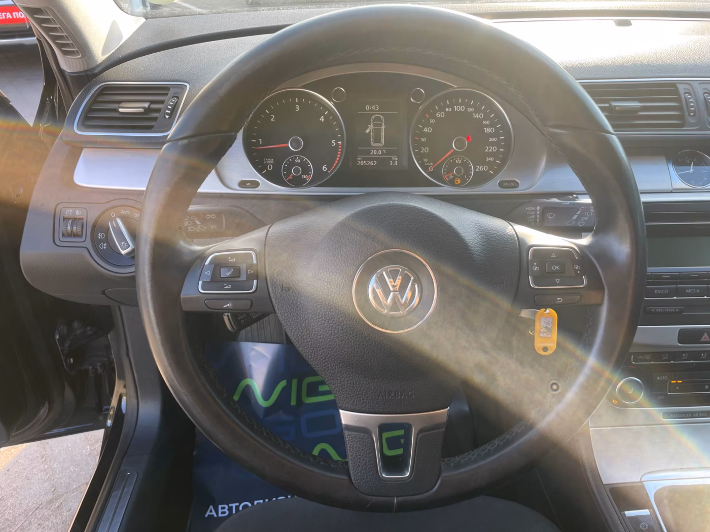 Volkswagen Passat фото 10