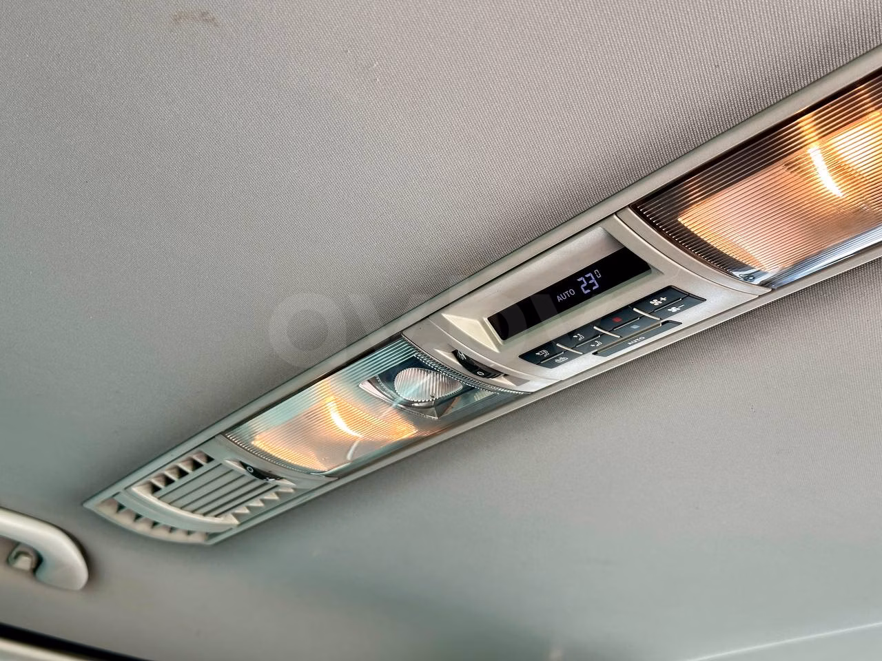 Volkswagen Caravelle фото 17