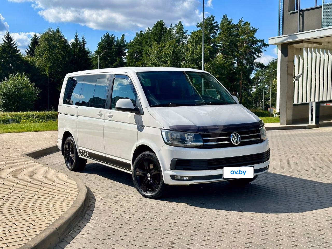 Volkswagen Caravelle фото 5