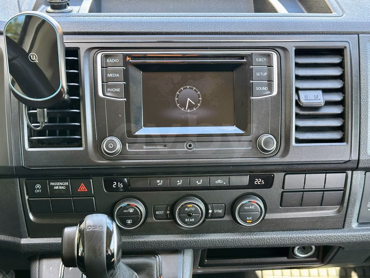 Volkswagen Caravelle фото 23