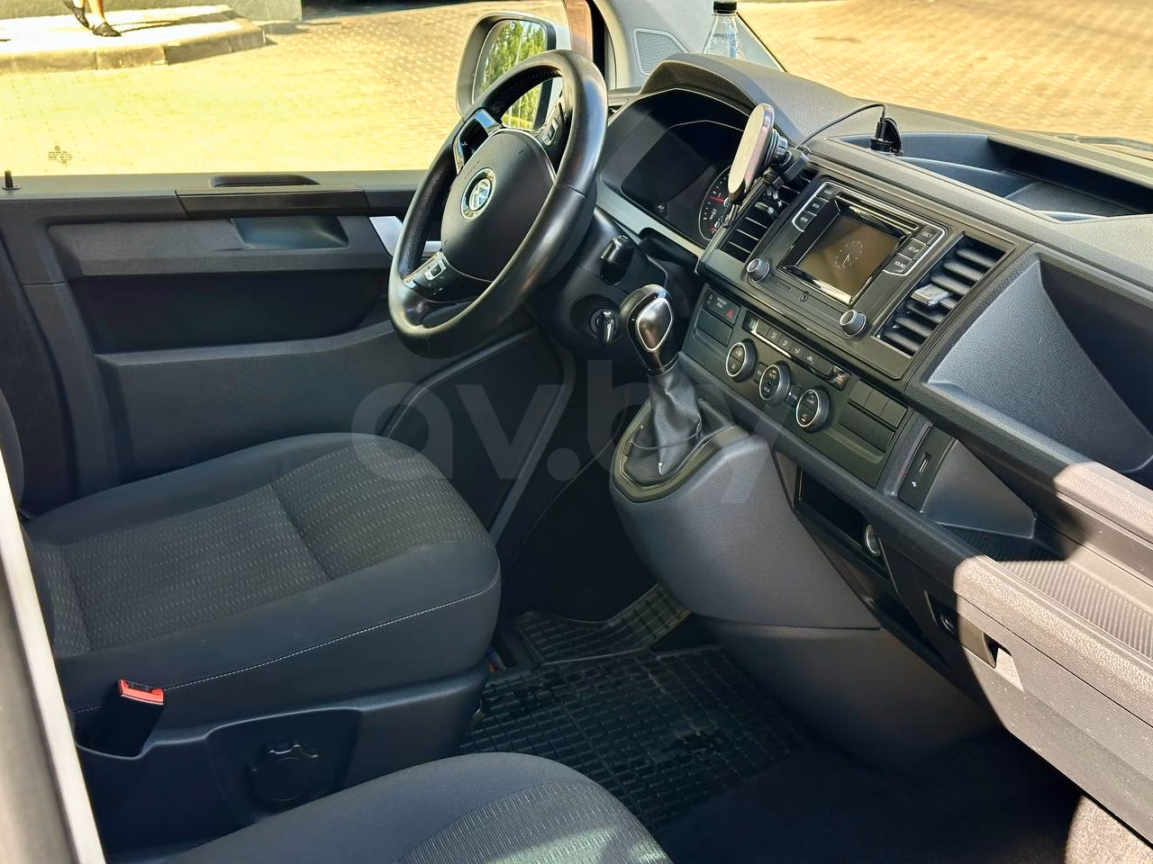 Volkswagen Caravelle фото 13