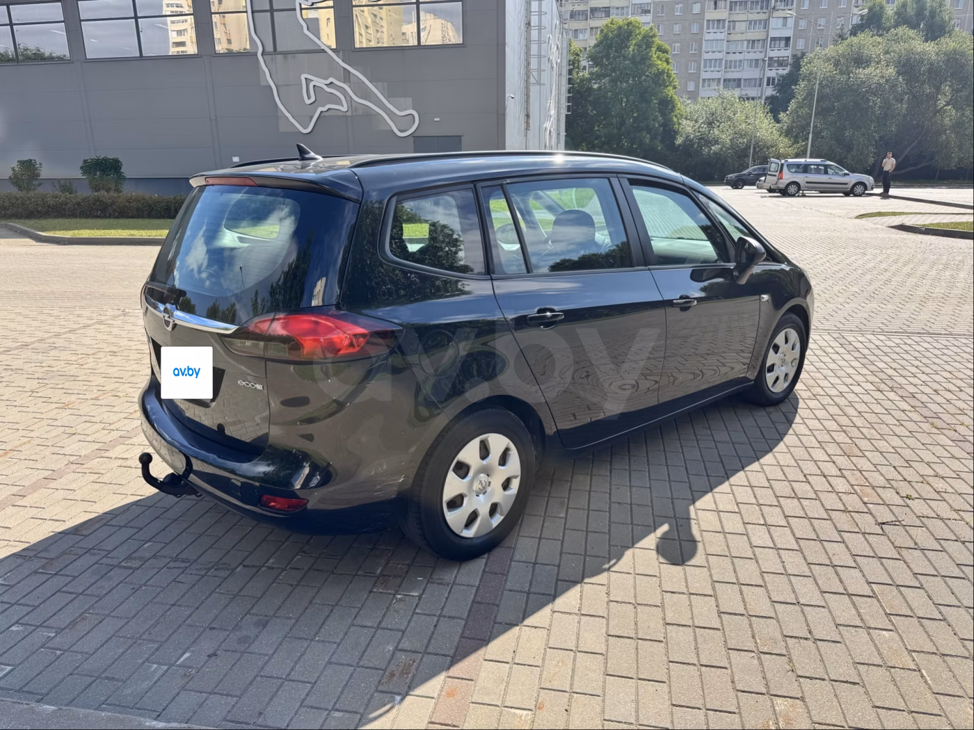 Opel Zafira фото 6