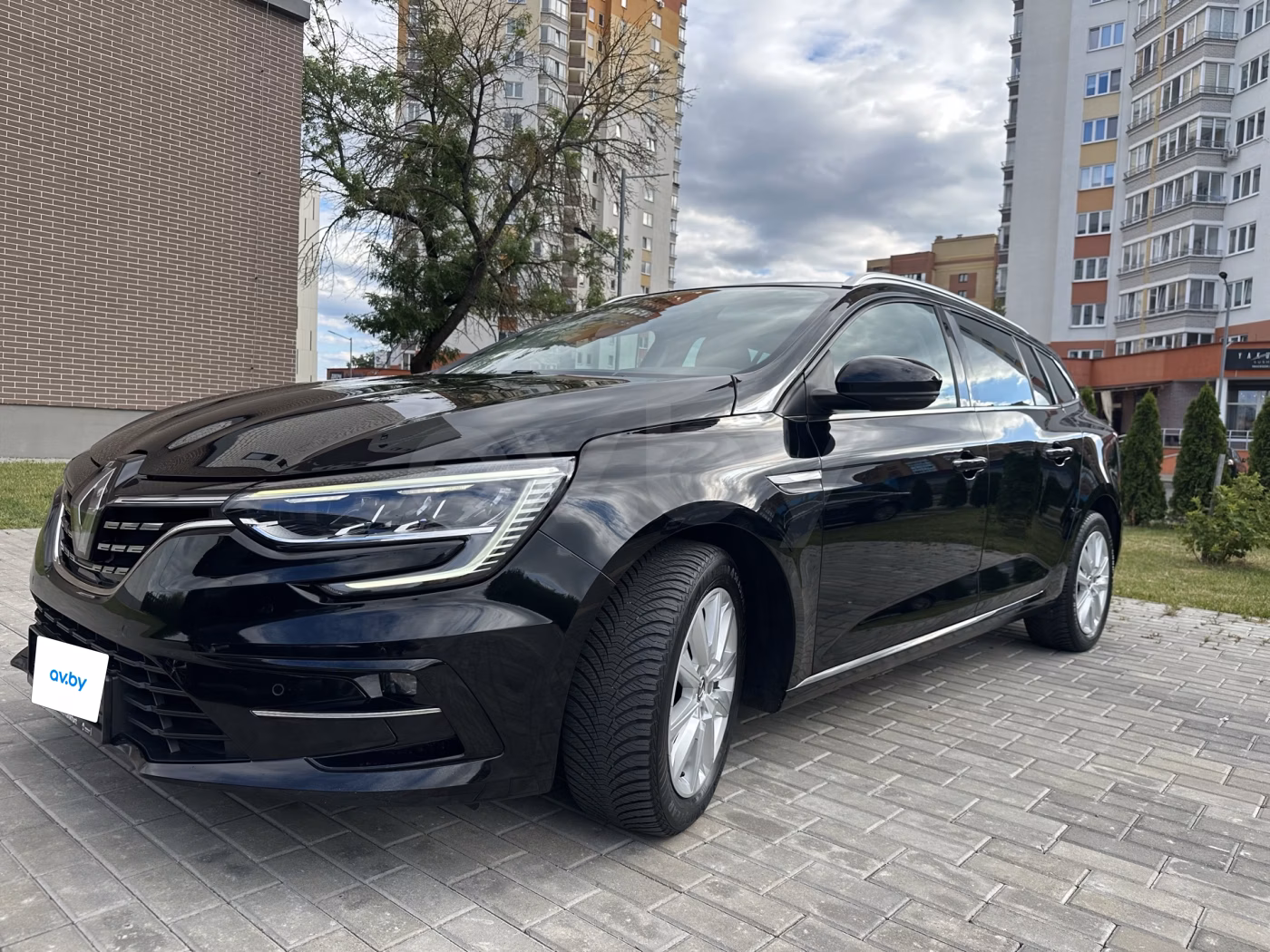 Renault Megane фото 8