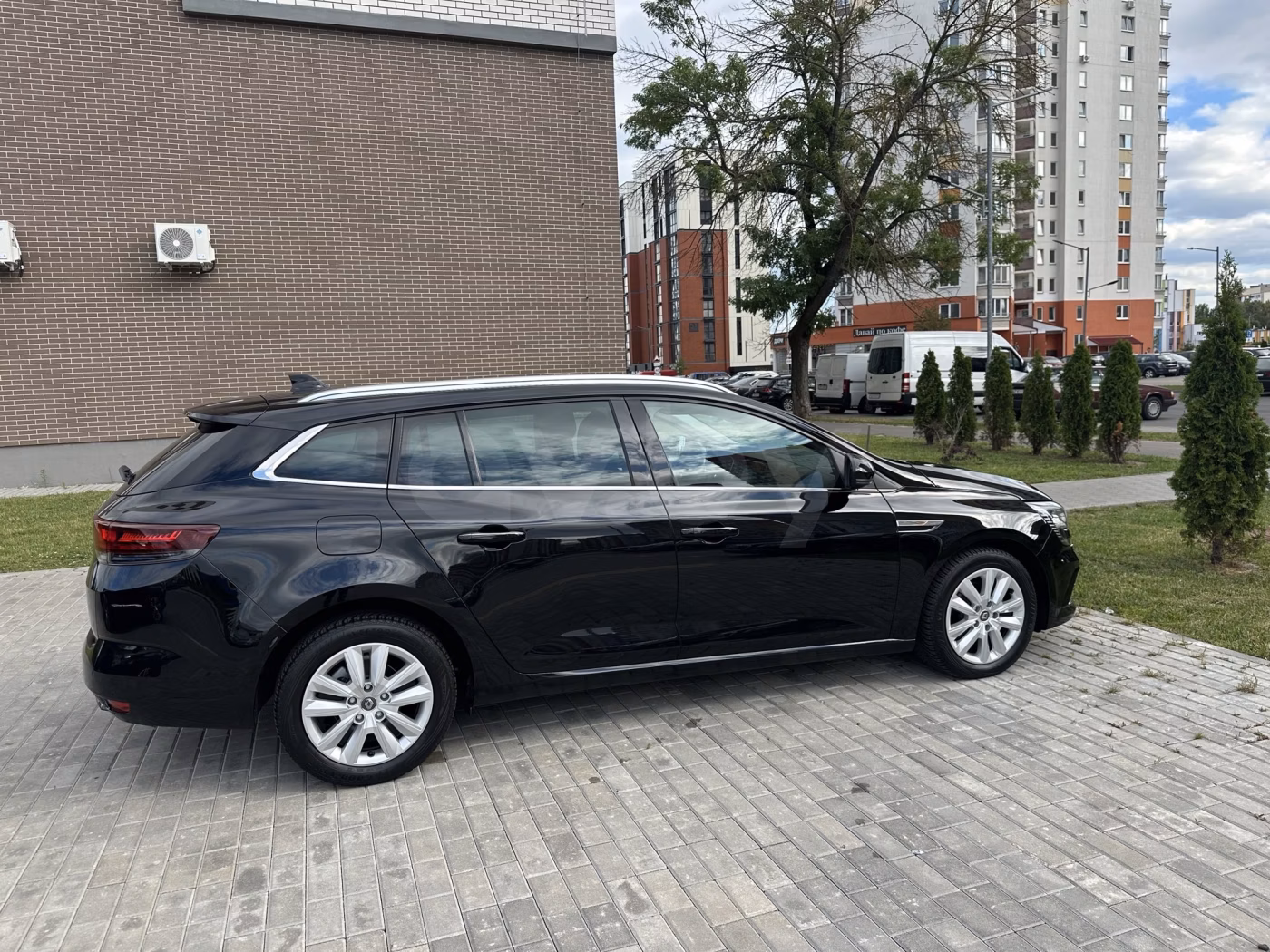 Renault Megane фото 10