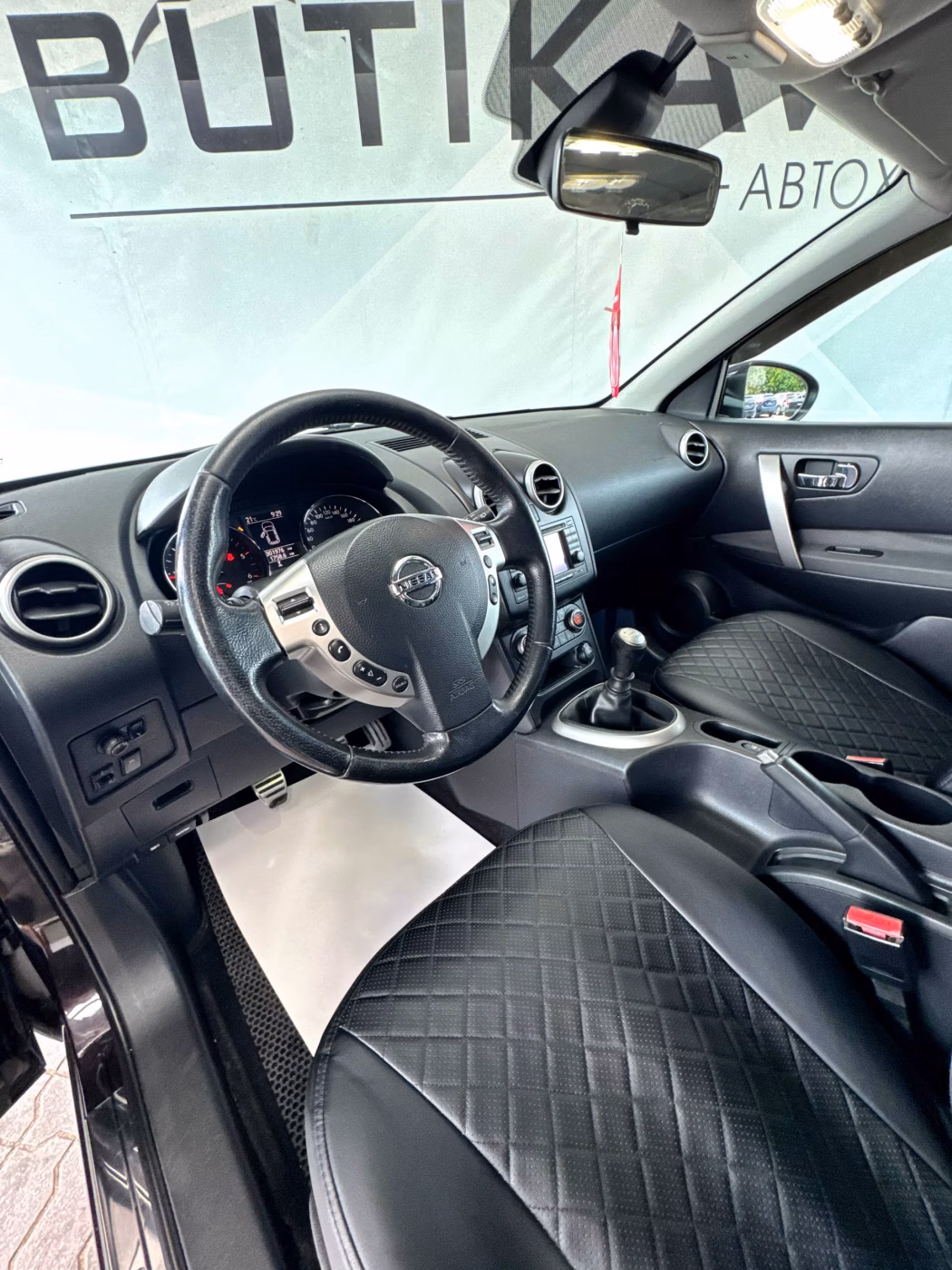 Nissan Qashqai фото 10