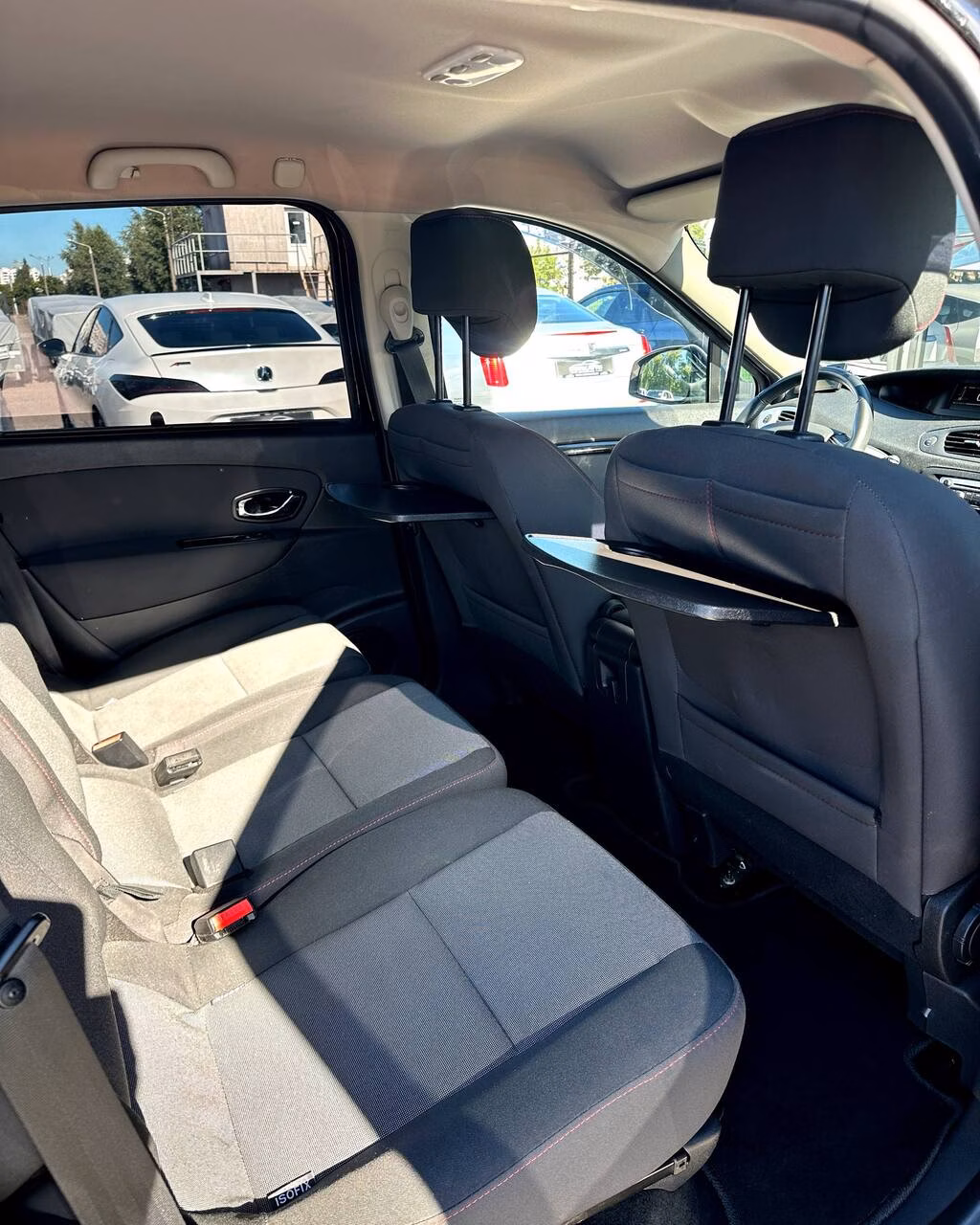 Renault Grand Scenic фото 13