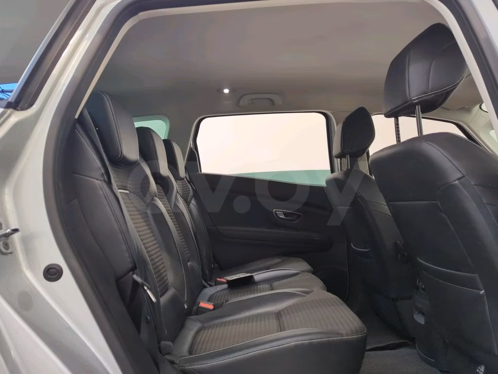 Renault Grand Scenic фото 6