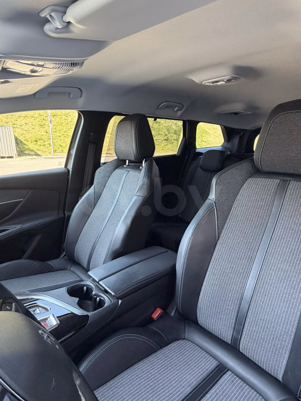 Peugeot 5008 фото 16