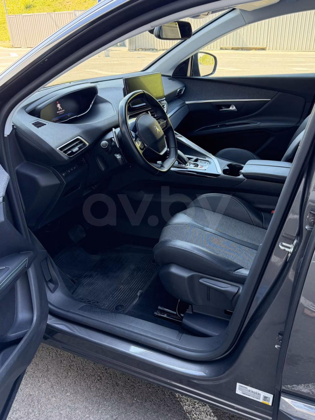 Peugeot 5008 фото 13