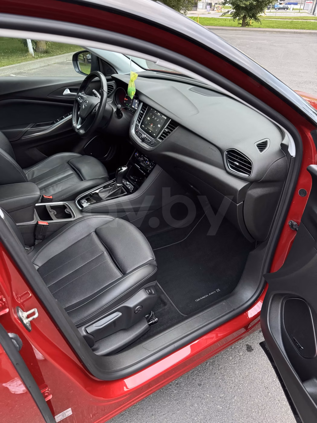 Opel Grandland X фото 24