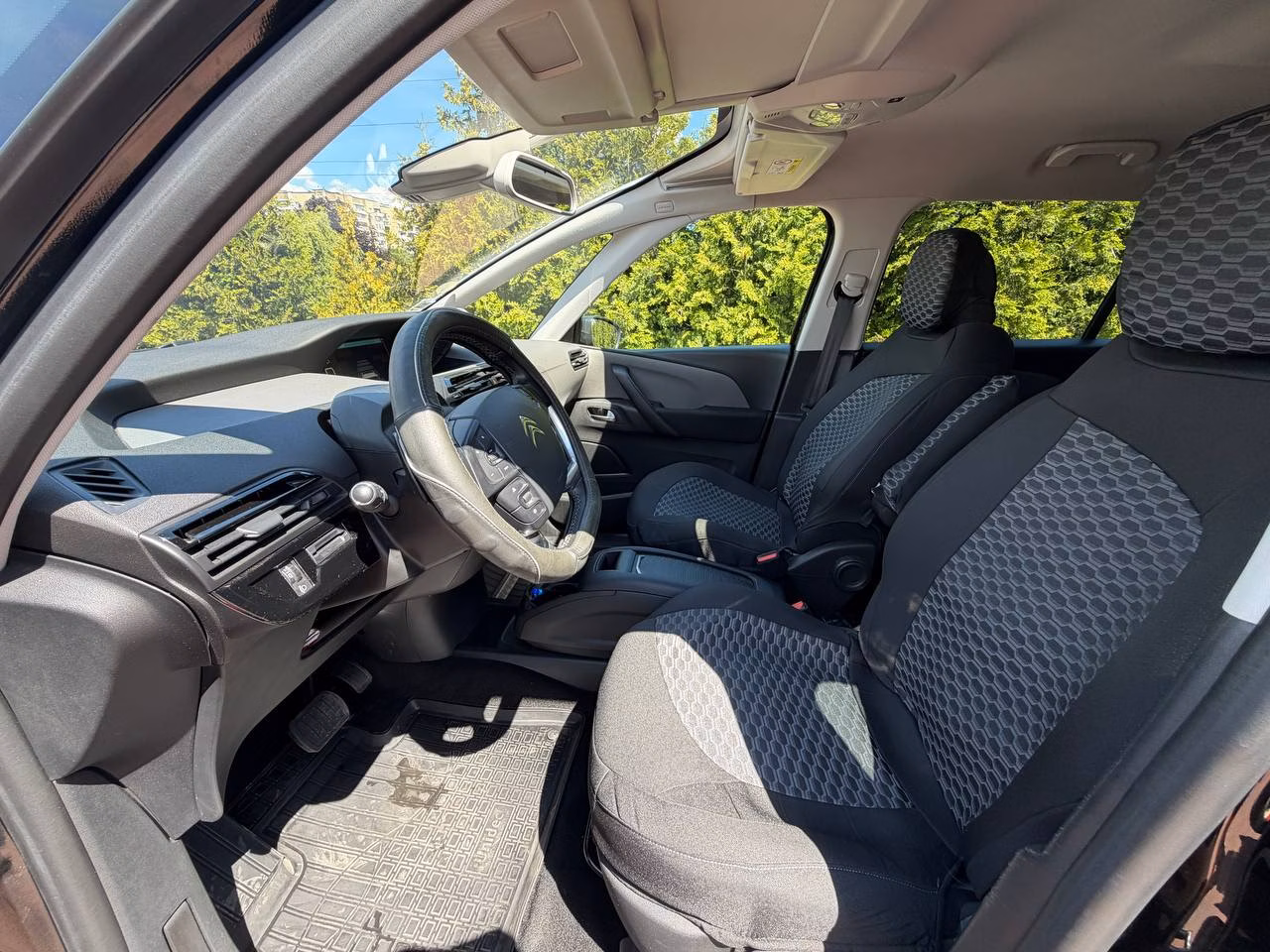 Citroen C4 Grand Spacetourer фото 7