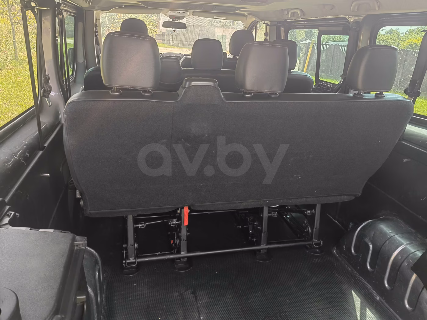 Opel Vivaro фото 14