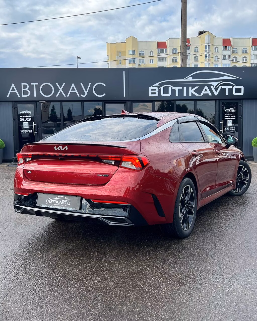 Kia K5 фото 6