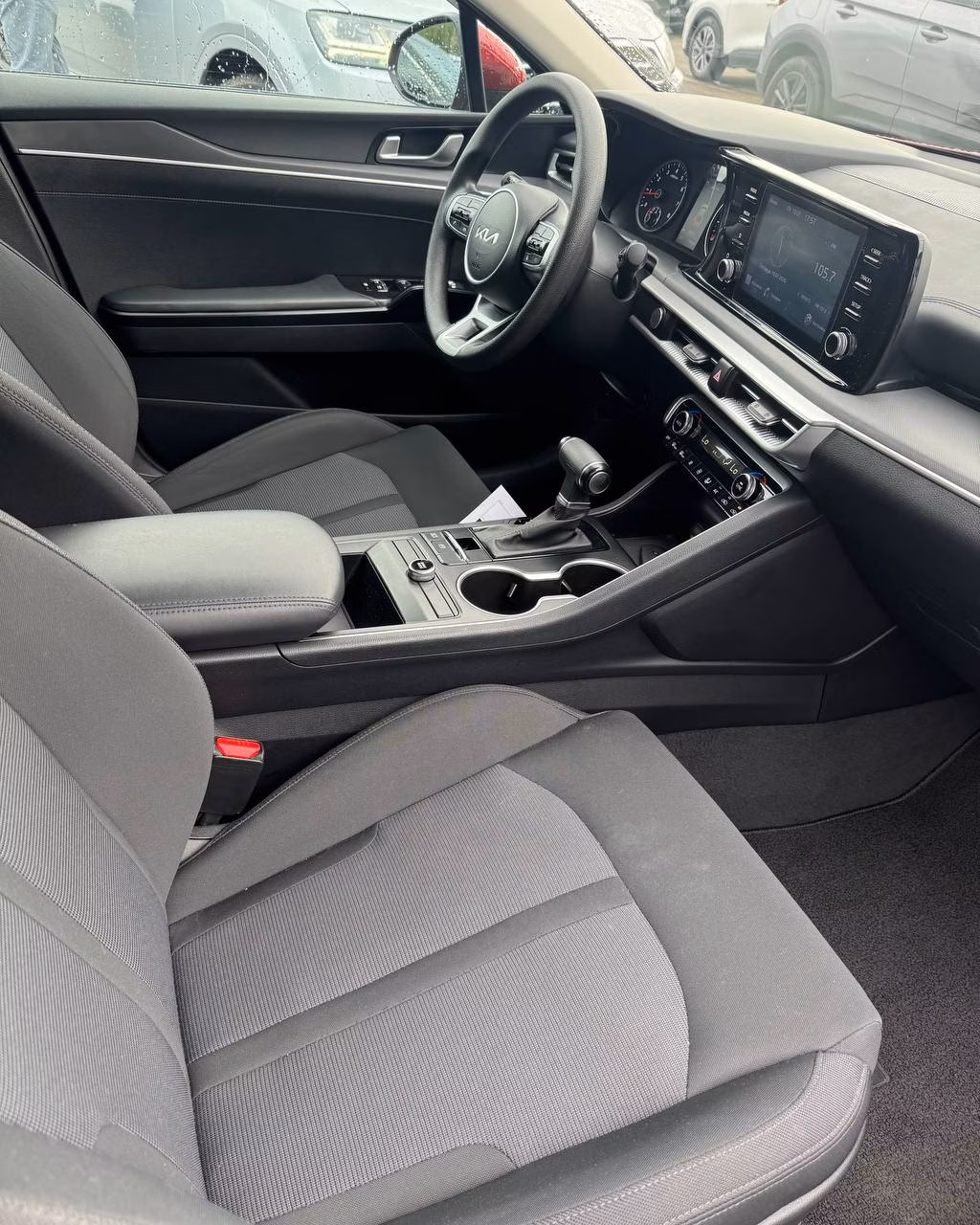 Kia K5 фото 14