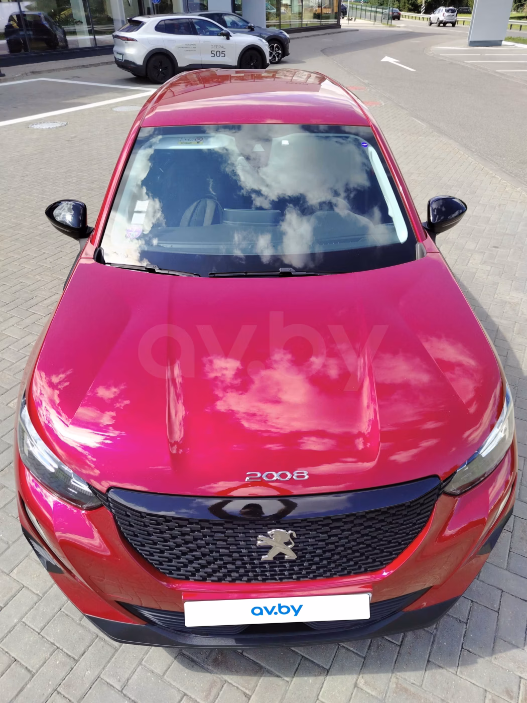 Peugeot 2008 фото 7