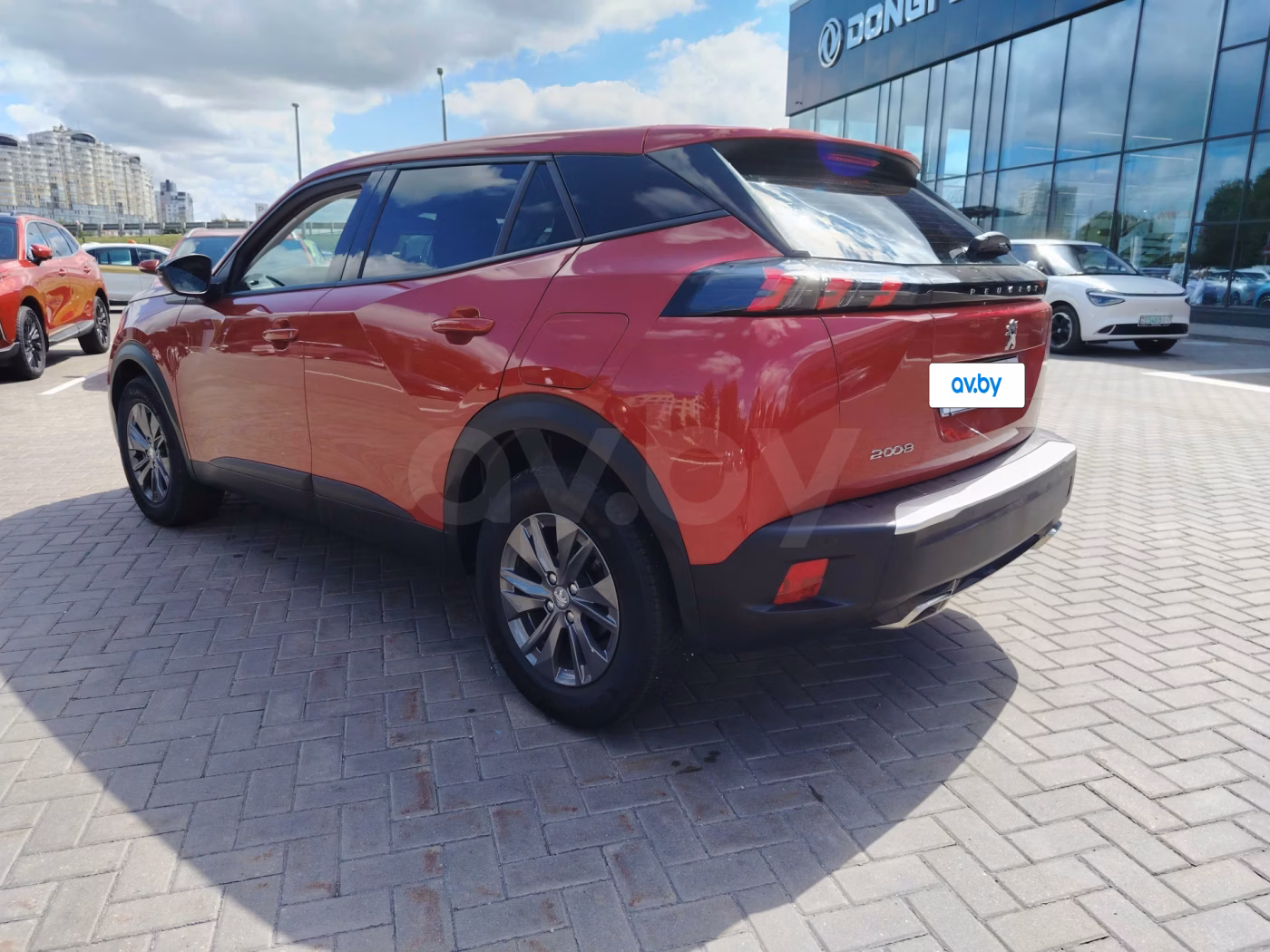 Peugeot 2008 фото 3