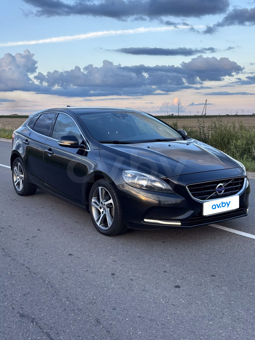 Volvo V40
