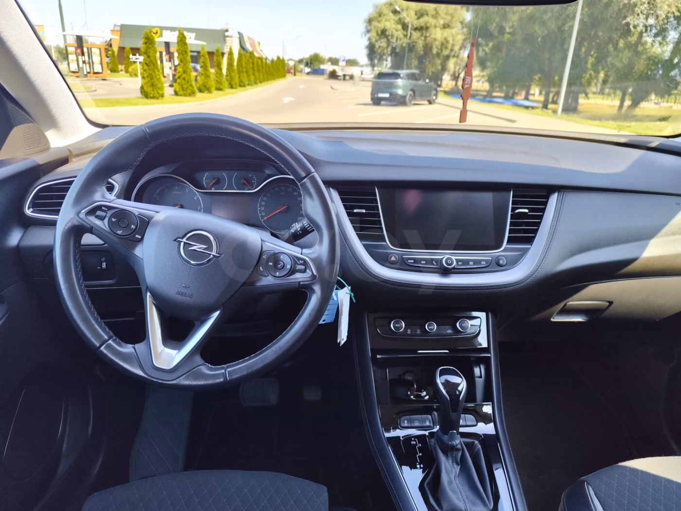 Opel Grandland X фото 10