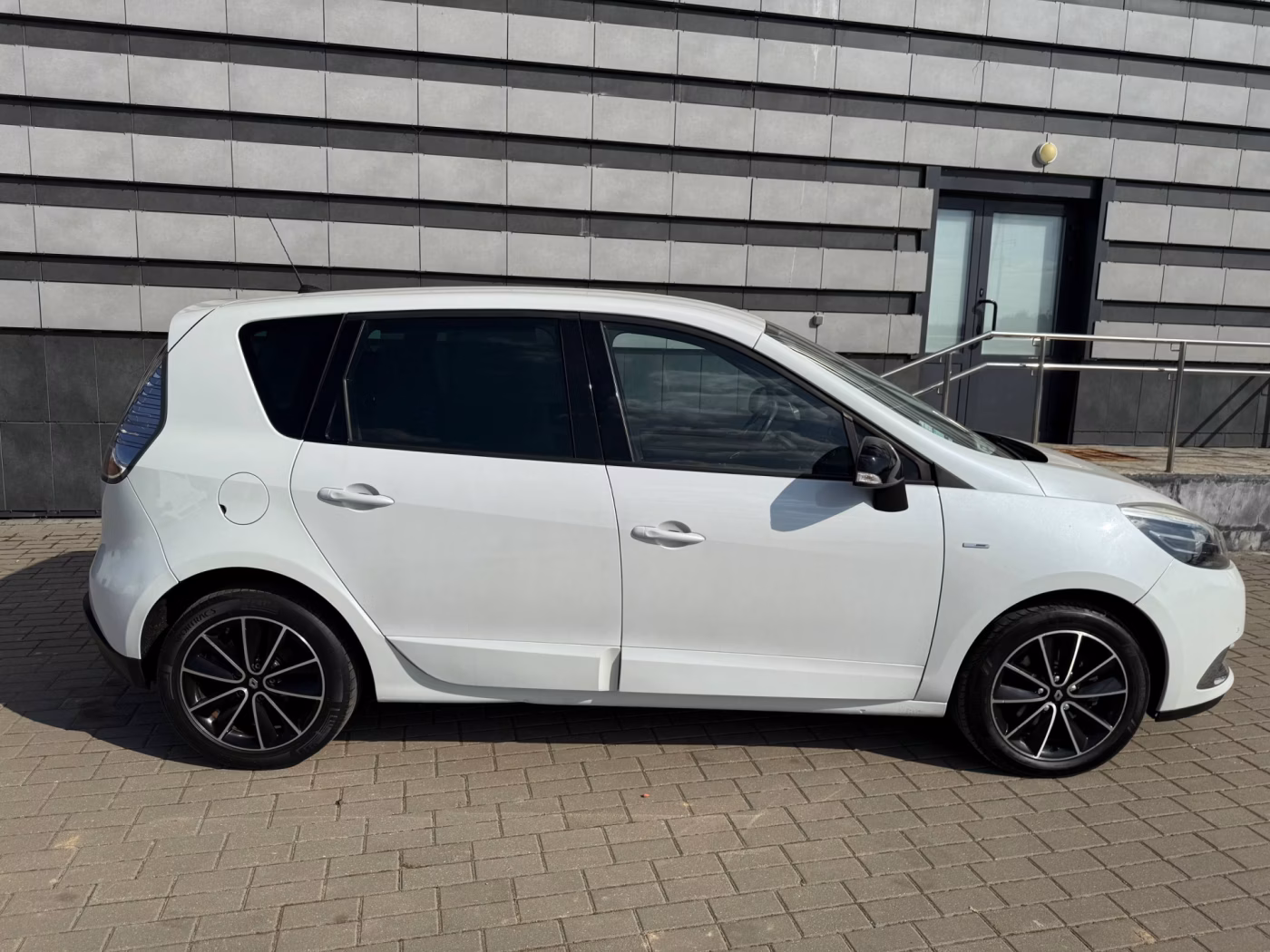 Renault Scenic фото 5