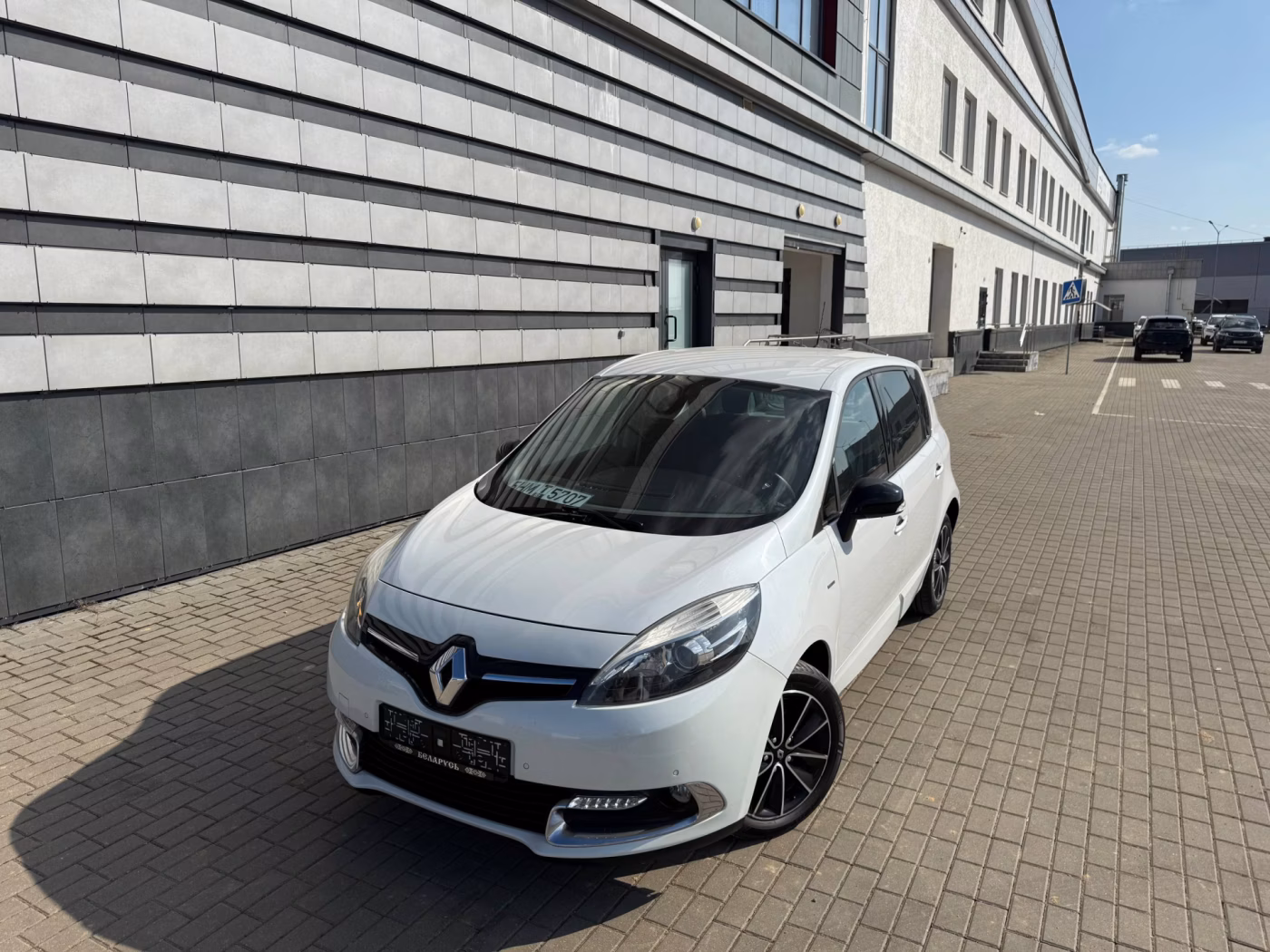 Renault Scenic фото 2