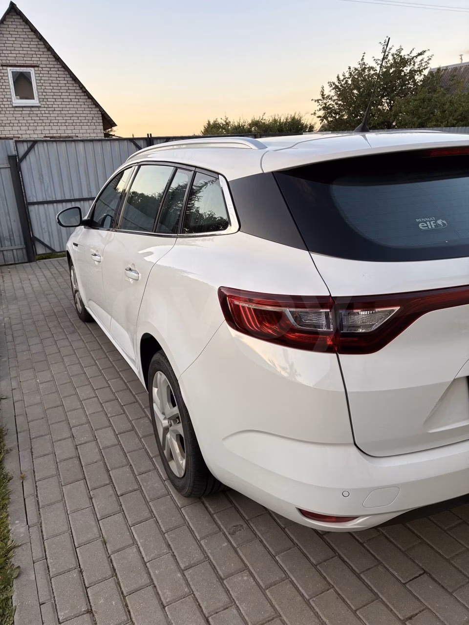 Renault Megane фото 3