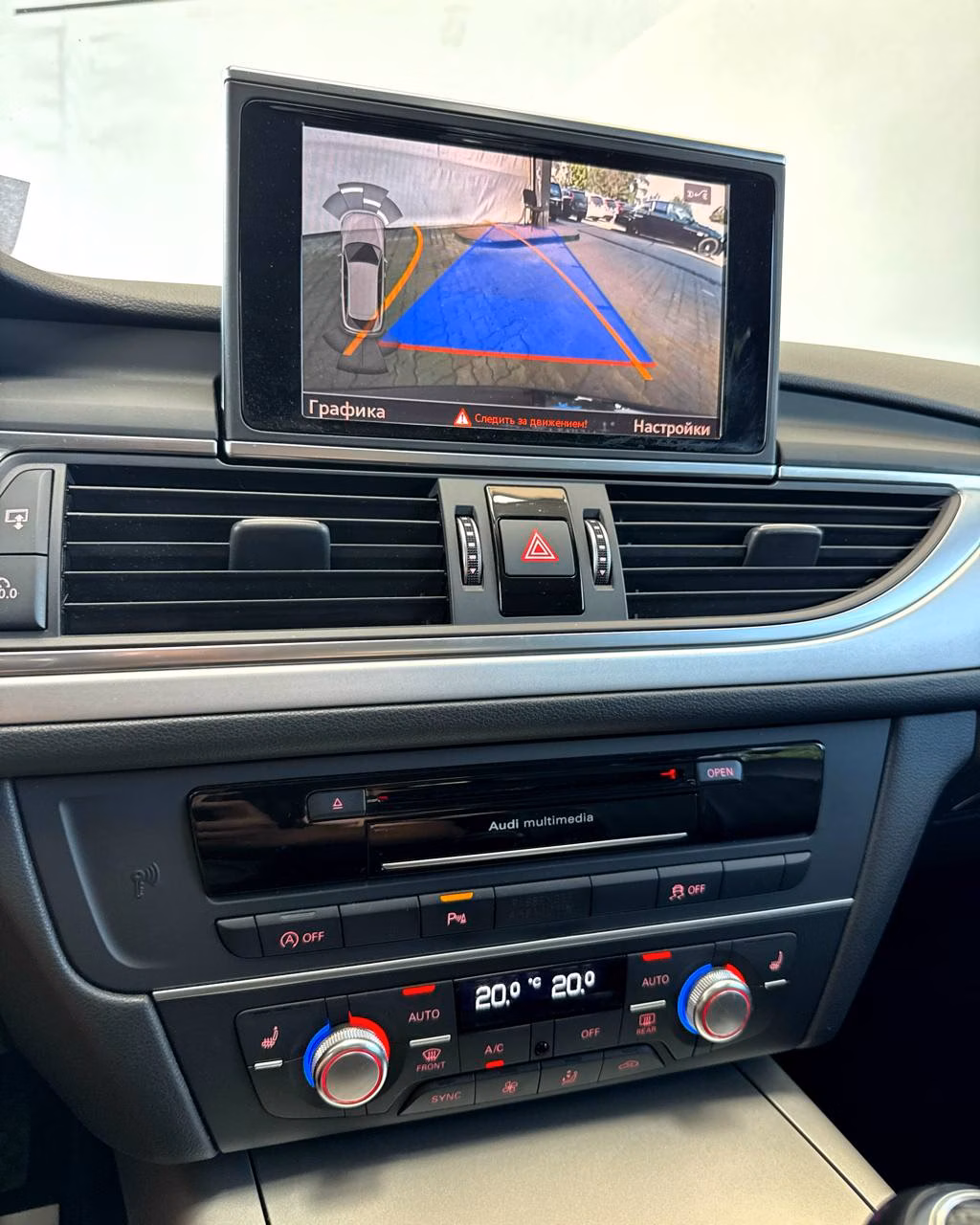 Audi A6 фото 11