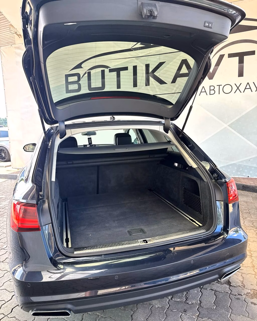 Audi A6 фото 15