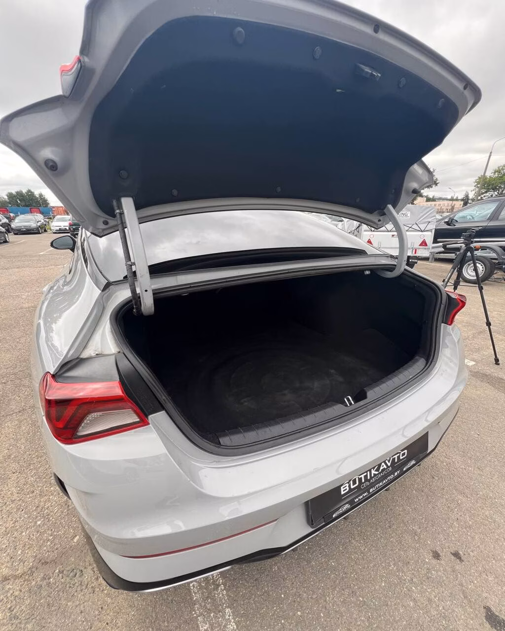 Kia K5 фото 12