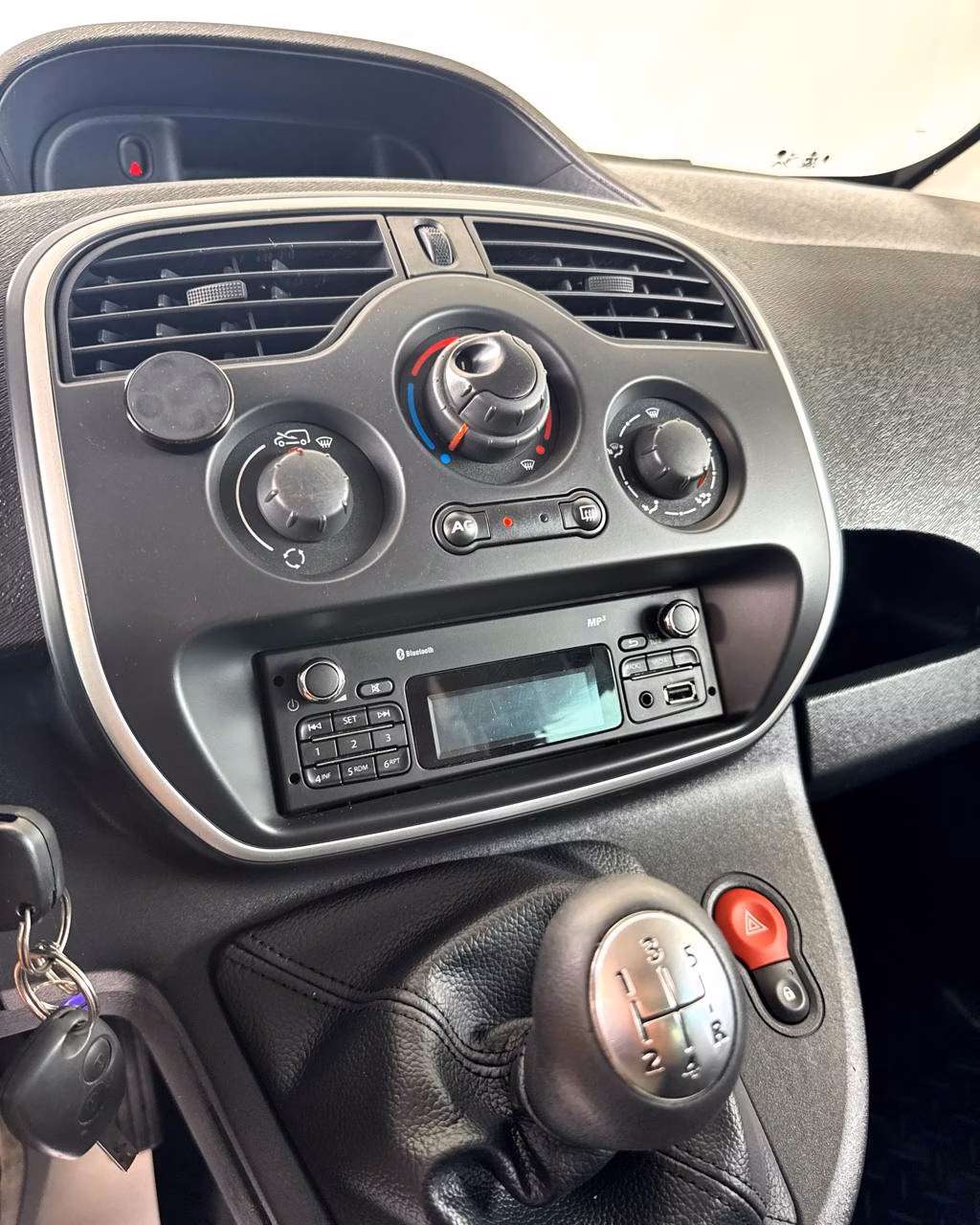 Renault Kangoo фото 12