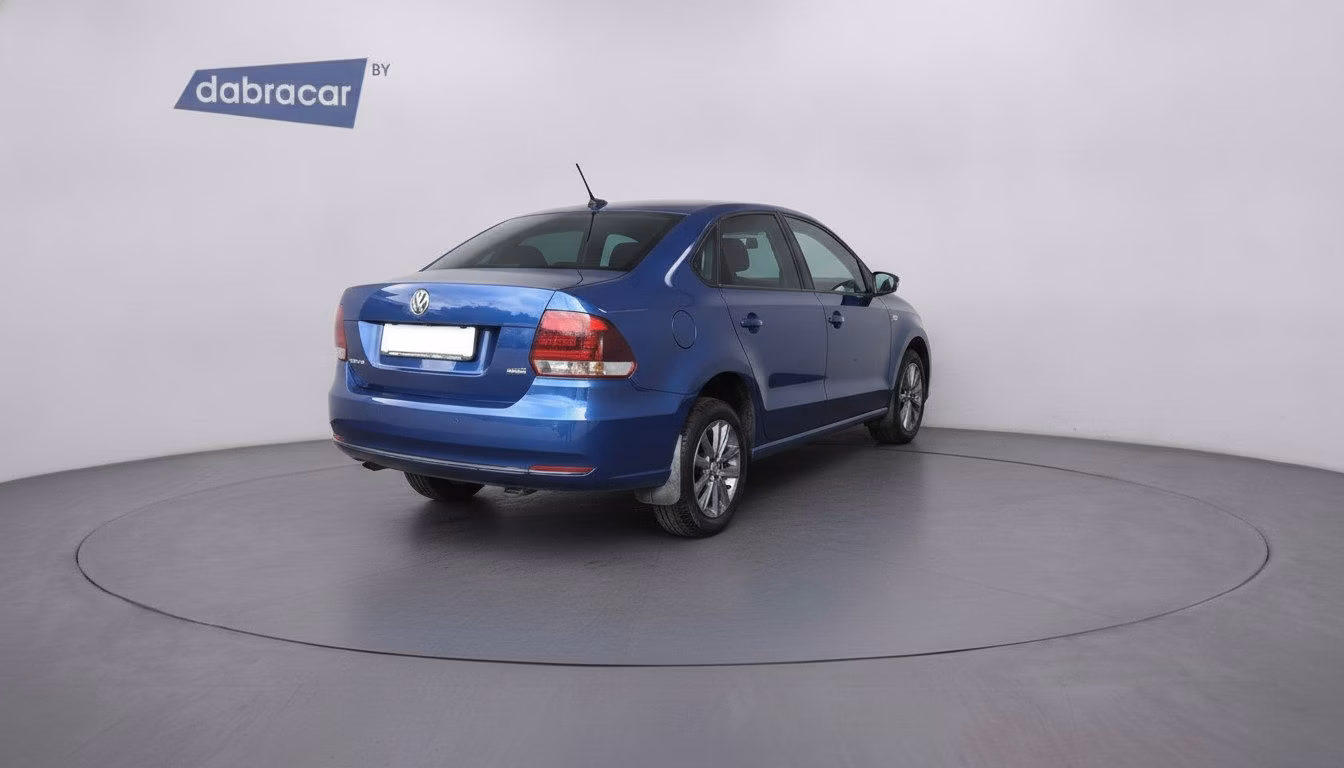 Volkswagen Polo Sedan фото 5