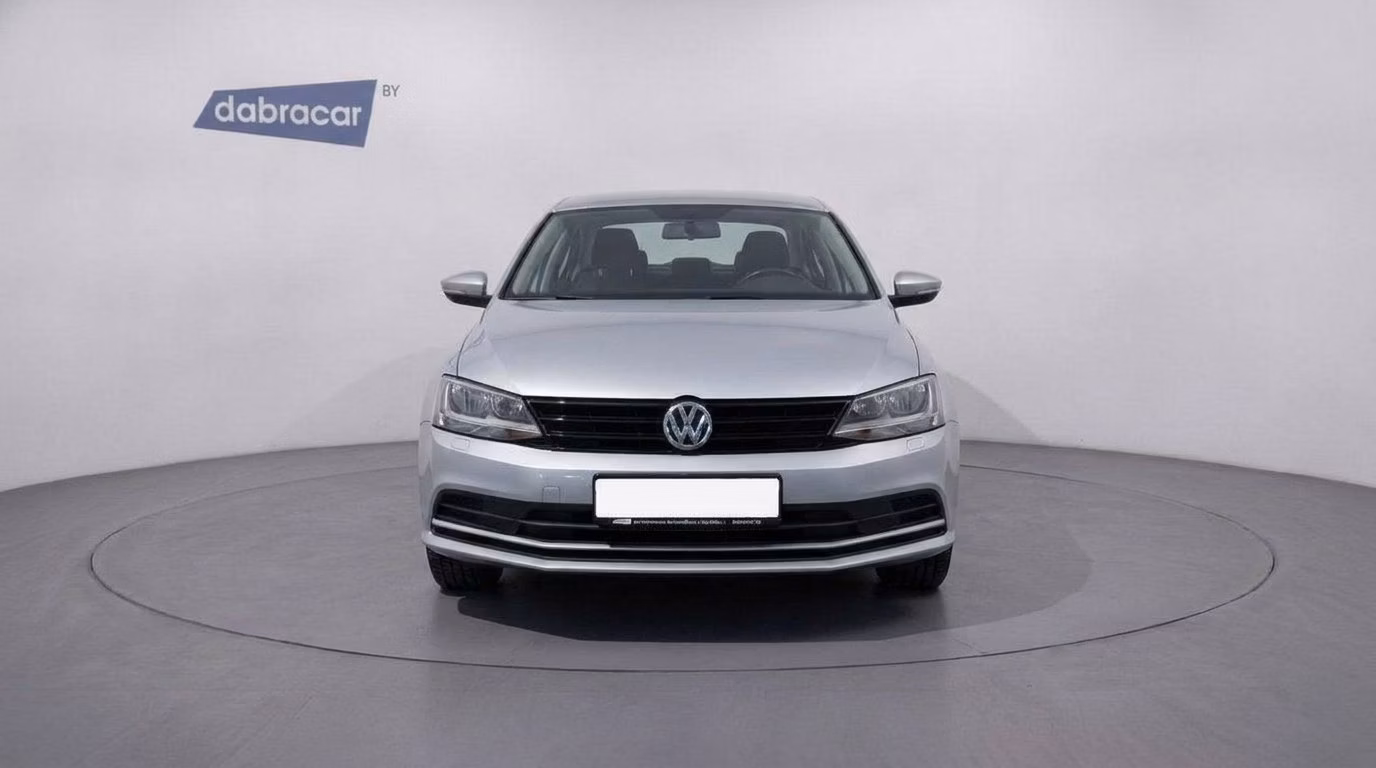 Volkswagen Jetta фото 2